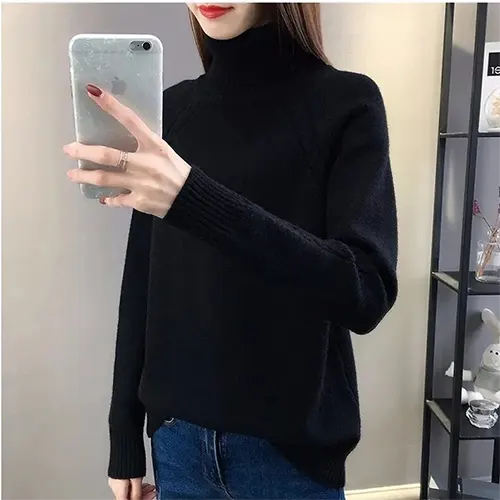 Celine | Comfortable Elegant Turtleneck