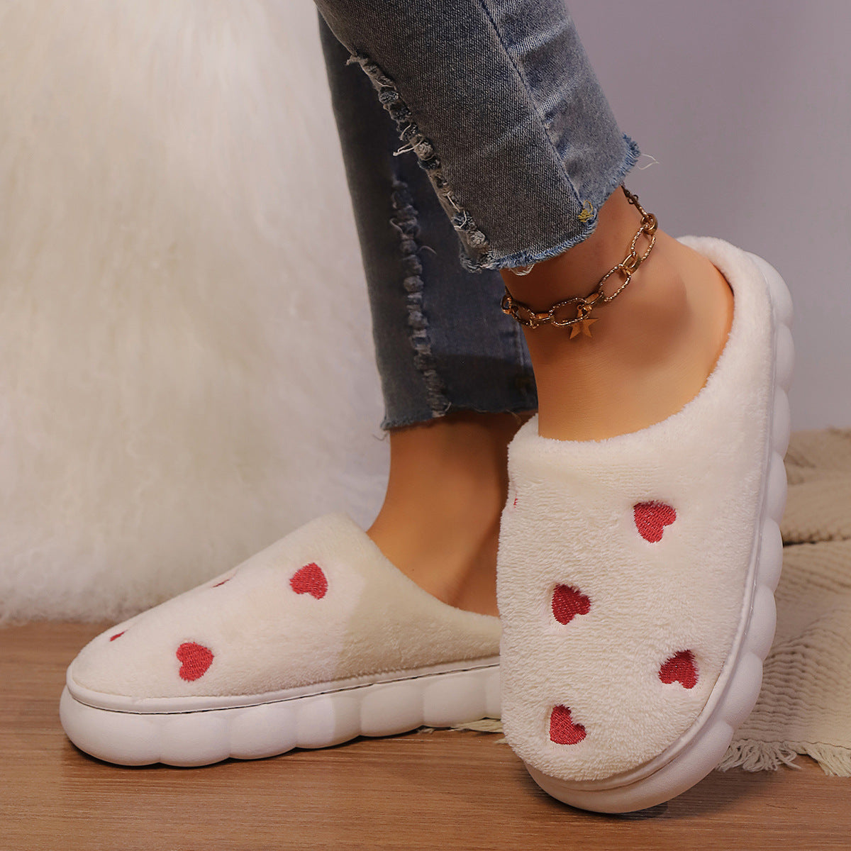 Warm Comfortable Heart slippers